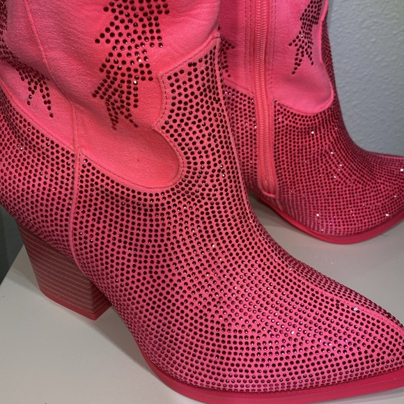 NWT Pink Julie Rhinestone Wide Calf Boots | Size 7 - Picture 9 of 12